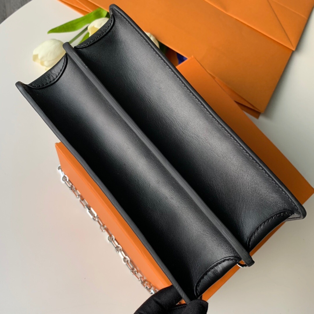 New Card Case! Review Louis Vuitton Sarah Multicartes Epi Leather