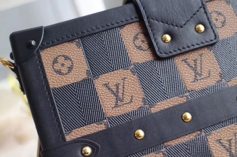 Louis Vuitton Brown Square Purse For Men's Size 10
