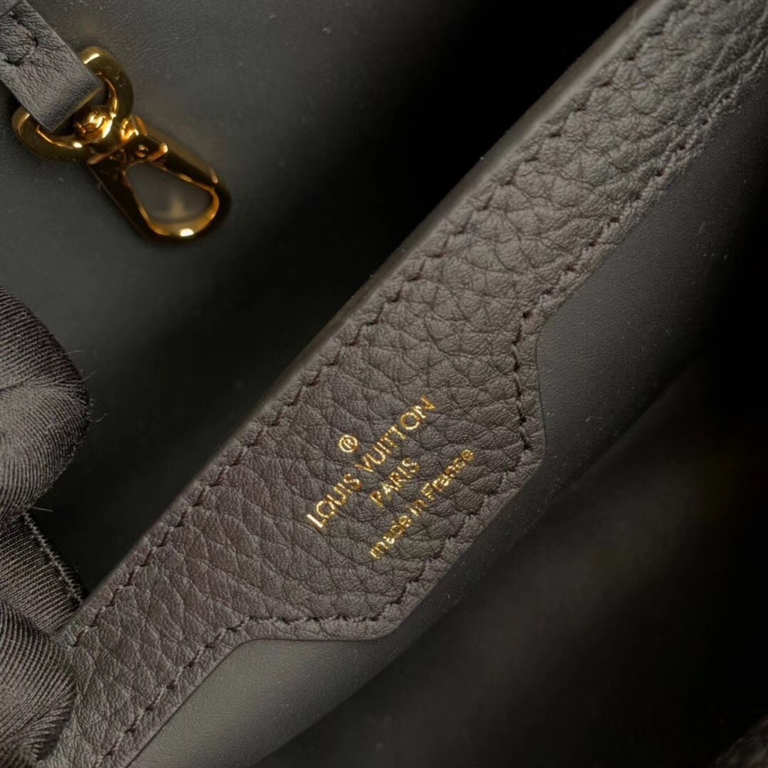 Louis Vuitton Capucines Bag Leather with Python BB at 1stDibs