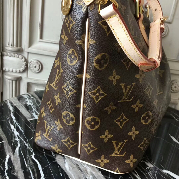 The Bigger The Better? Louis Vuitton Palermo Bag - Bags of CharmBags of  Charm