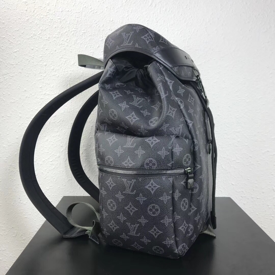 Louis Vuitton Monogram Eclipse Canvas Discovery Backpack Bag M43694 2018