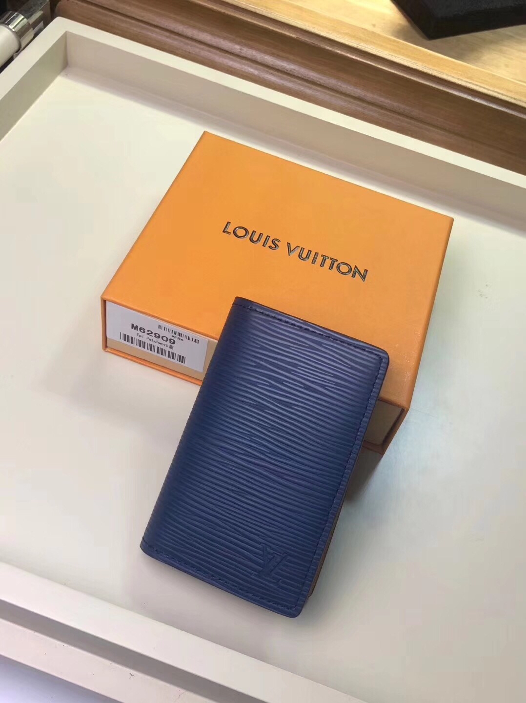 Louis Vuitton Blue Epi Leather Card Holder Pocket Organizer Wallet For Sale  at 1stDibs