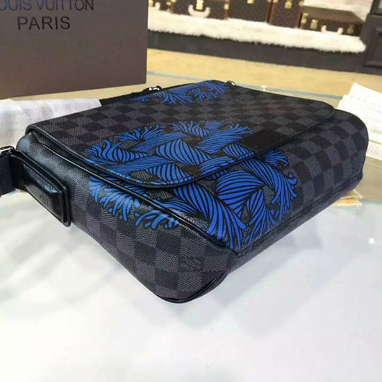 Louis Vuitton Damier Cobalt Matchpoint Hybrid Auction