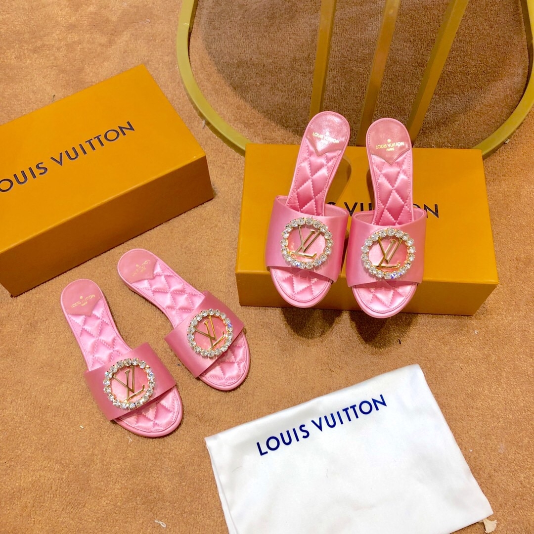 Louis Vuitton Madeleine Flats in Pink